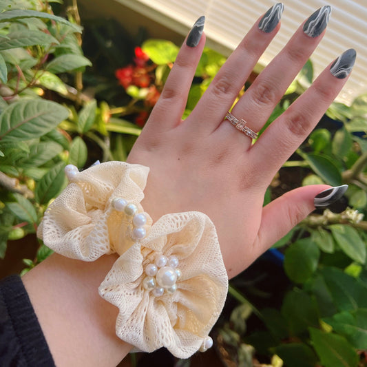 Floral Ivory