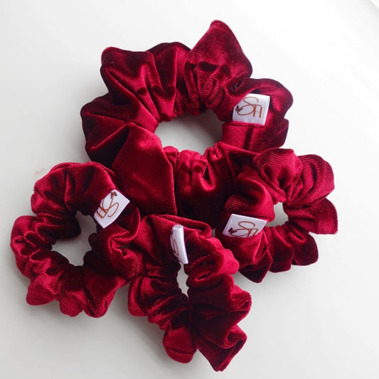 velvet fabric scrunchies marron red scrunchies hair ties handmade accessories gift ideas handmade sincerely herrera chicago IL cute daily hair style accessories