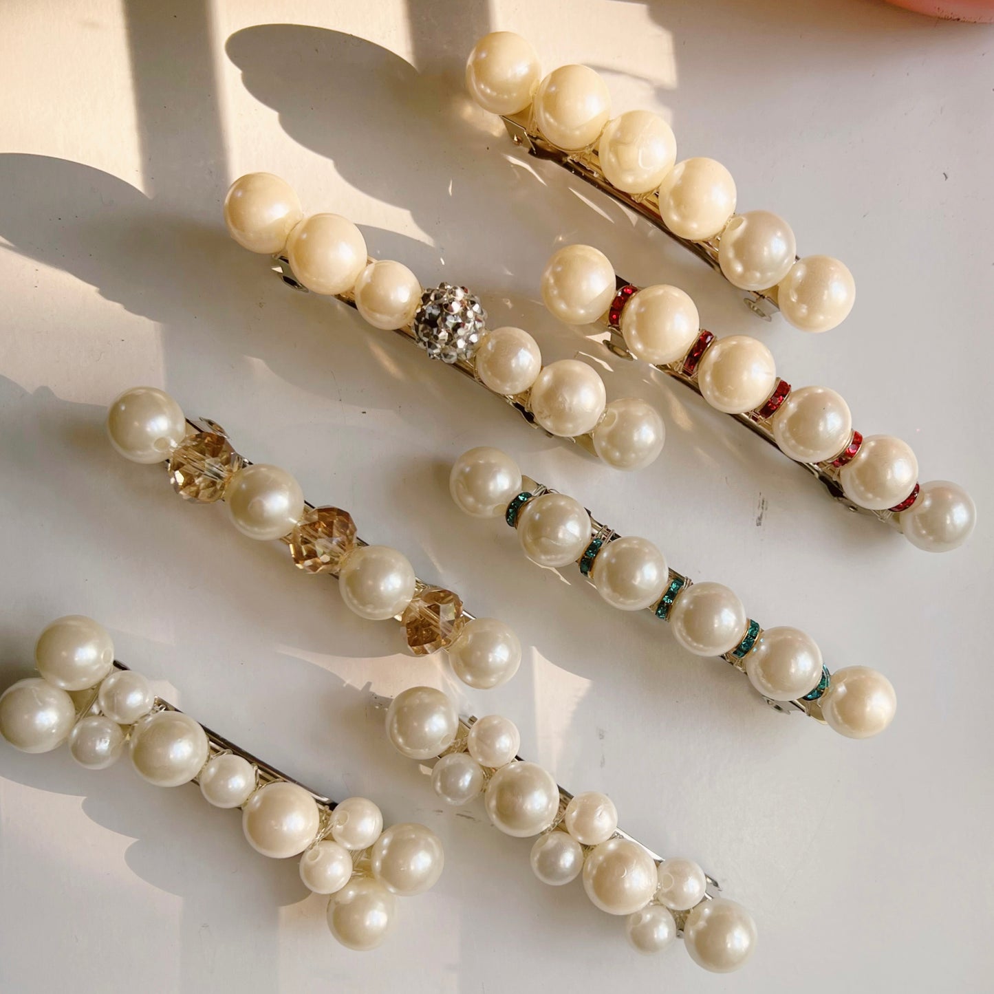 handmade-hair-clips-barrettes-cute-hair-accessories-pearl-hair-clips-pearl-barrettes-handmade-sincerely-herrera-women-owned-business-hispanic-owned-chicago-il-wholesale-aesthetic-hair-clips-daily-hair-inspo-updo-styles-half-up-half-down-hairstyles-daily-accessories-handmade-scrunchies-branding-logo-cute-rings-